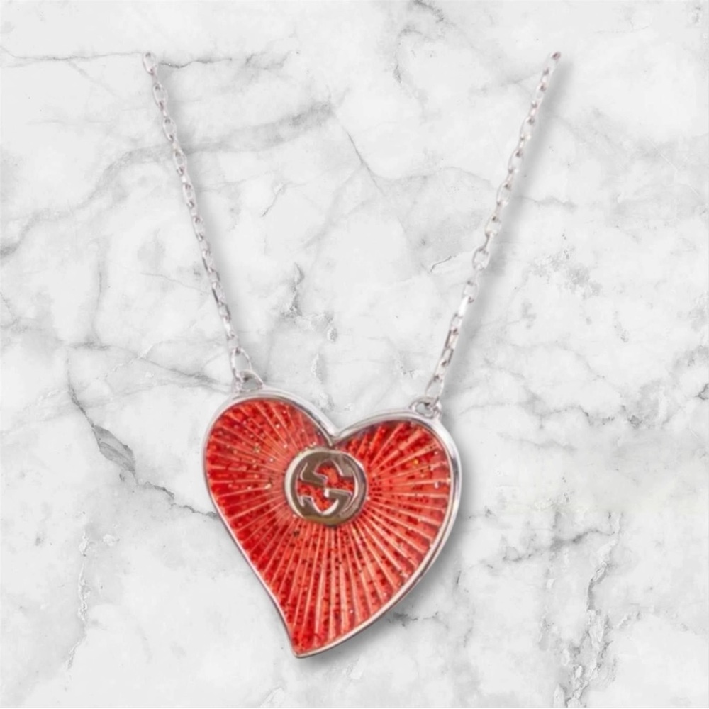New Full Set Gucci Interlocking G Heart Necklace Silver Red Enamel Unisex - Picture 4 of 10